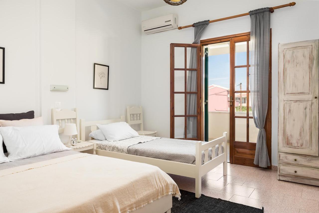 Marias Seaside Apartments Acharavi  Exterior foto